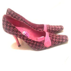{Donated} Pink Twill Pumps